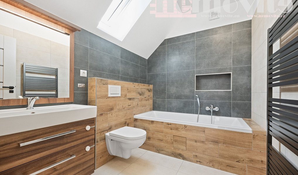 Prodej domu 140 m² s pozemkem 695 m², Krouna – náhled fotky 24