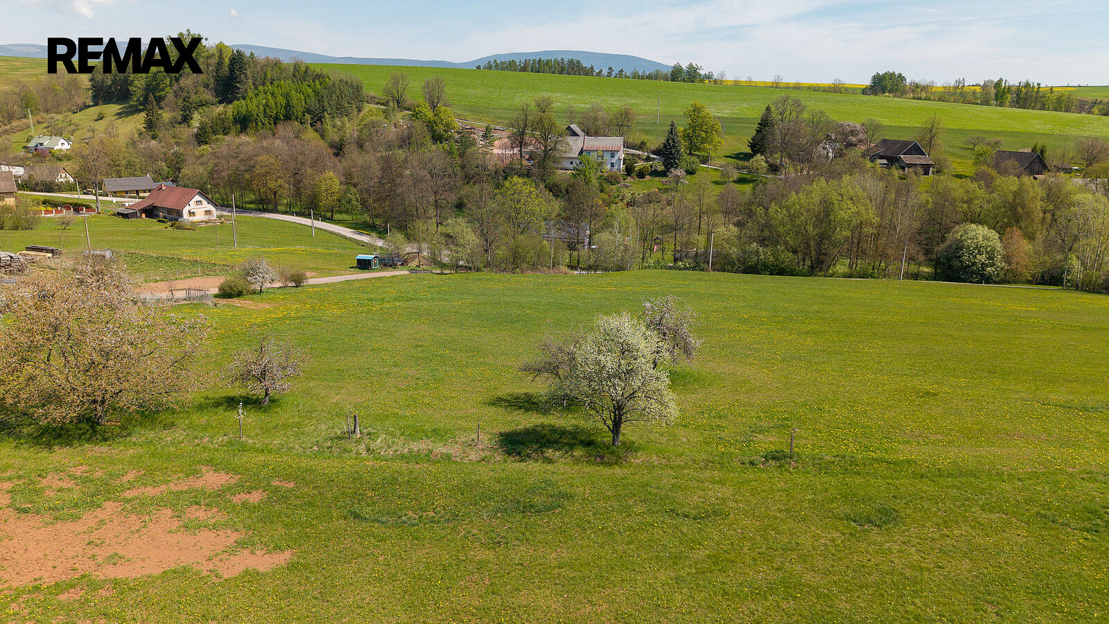 Prodej komerčního pozemku 10 364 m² – fotografie 4