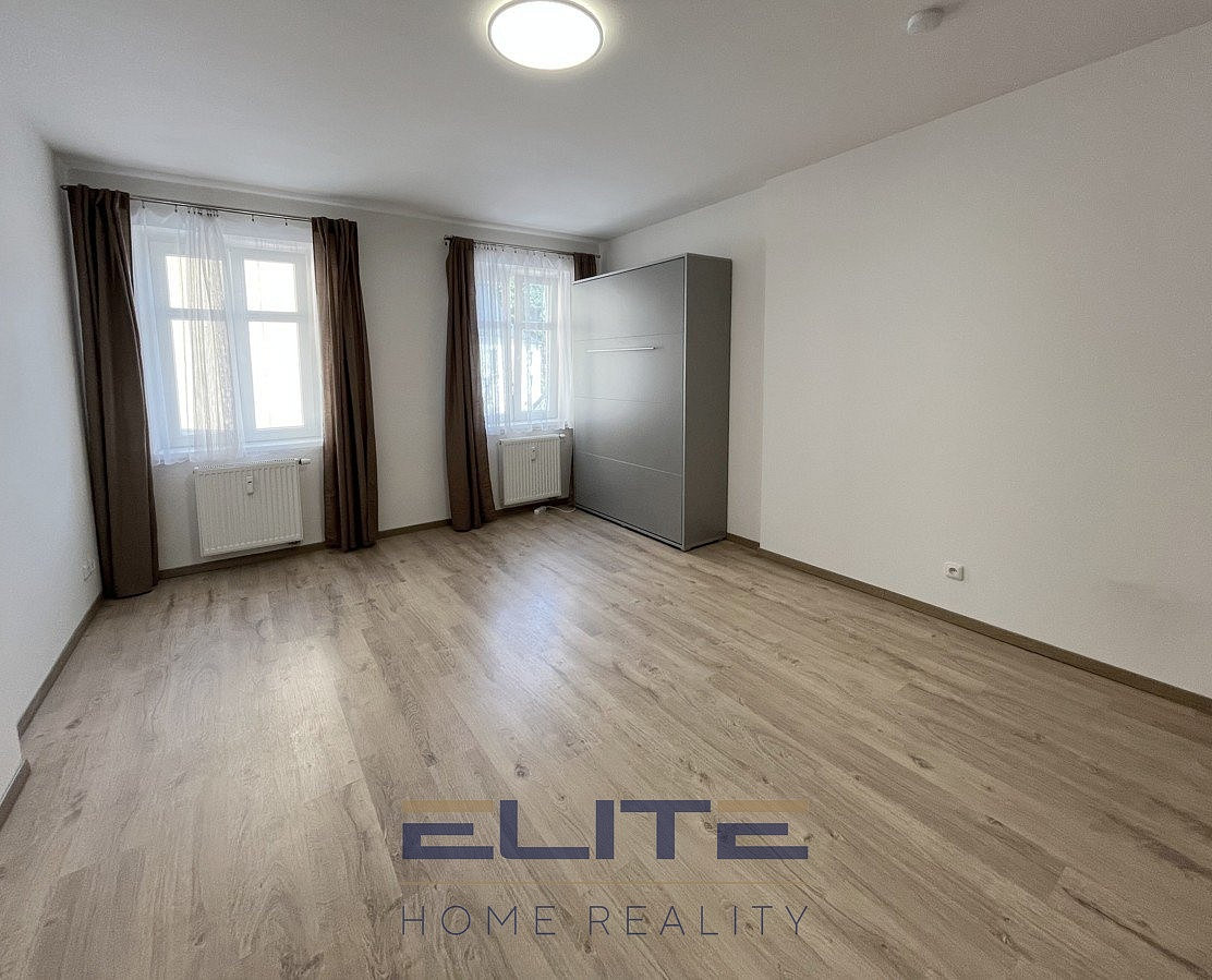 Pronájem bytu 1+kk 30 m² – fotografie 2