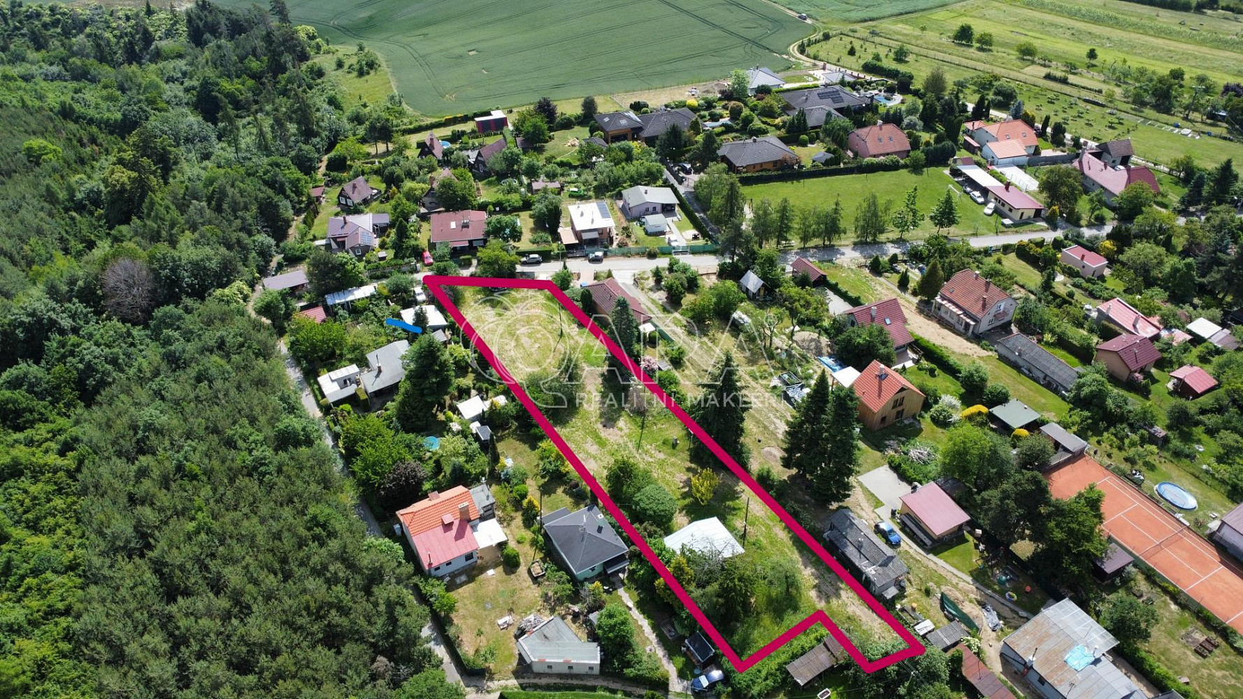 Prodej stavebního pozemku 2 345 m² – fotografie 5