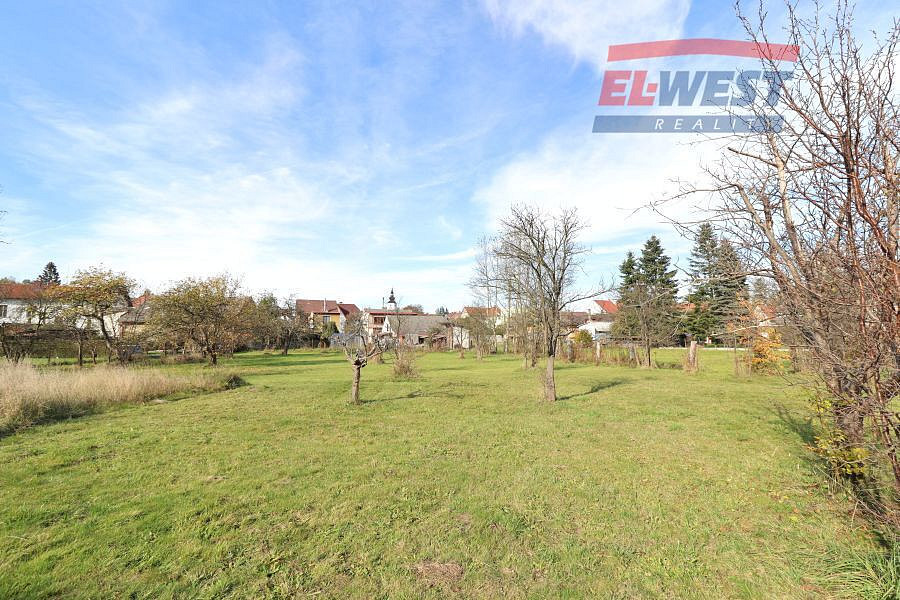 Prodej stavebního pozemku 1 935 m² – fotografie 5