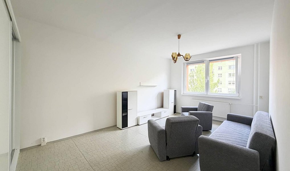 Prodej bytu 2+1 61 m², Klášterec nad Ohří – náhled fotky 10