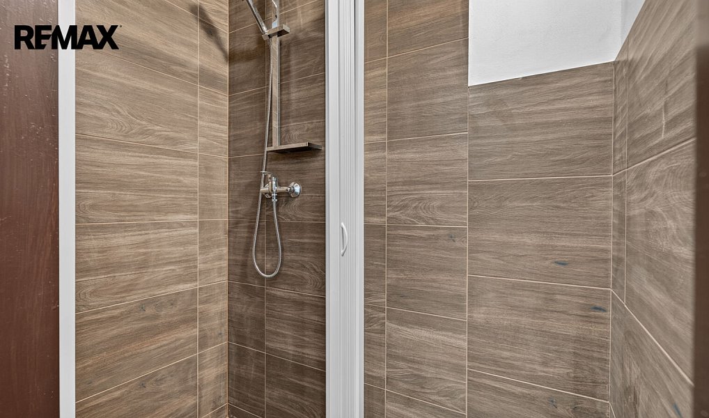 Prodej domu 220 m² s pozemkem 208 m², Bílina – náhled fotky 16