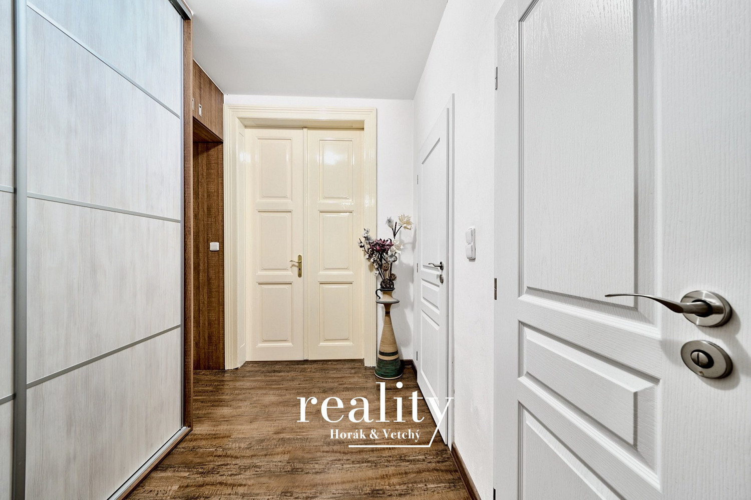 Prodej bytu 4+1 142 m² — photo 4