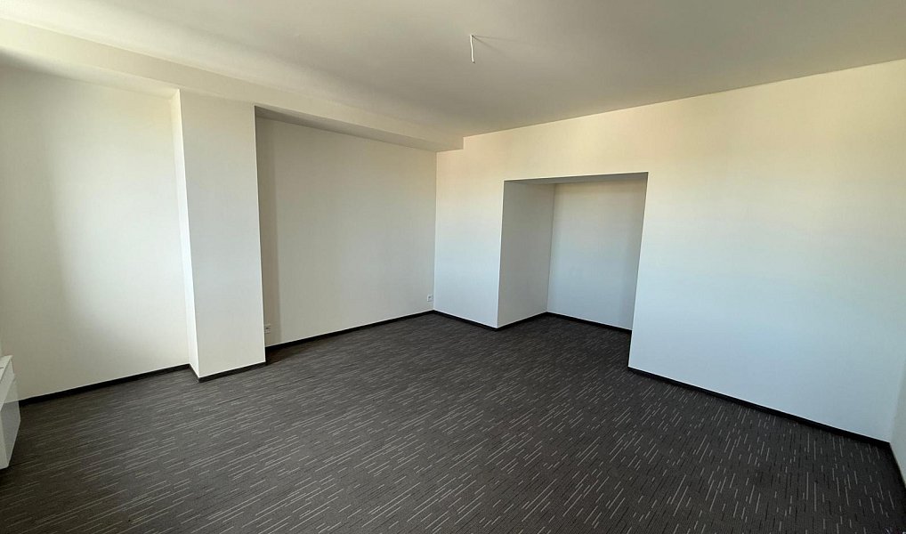 Pronájem bytu 3+kk 103 m², Chomutov – náhled fotky 6