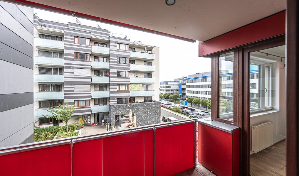 Pronájem bytu 3+kk 97 m², Praha – náhled fotky 8