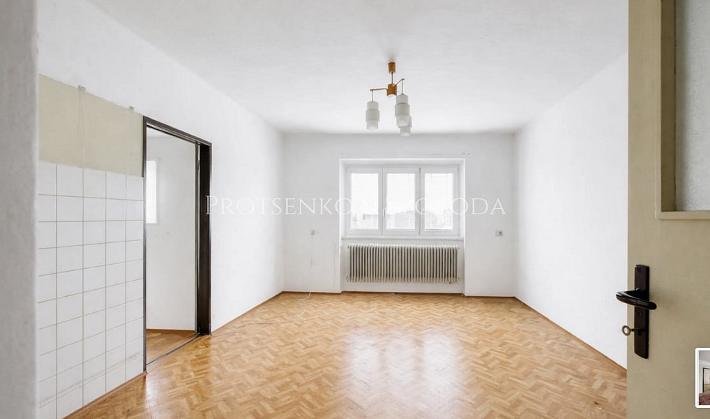 Prodej domu 308 m² s pozemkem 804 m², Písek – náhled fotky 11
