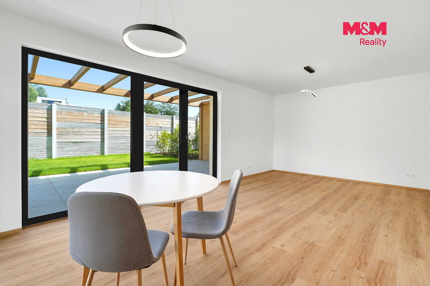 Prodej domu 118 m² s pozemkem 300 m² – fotografie 3