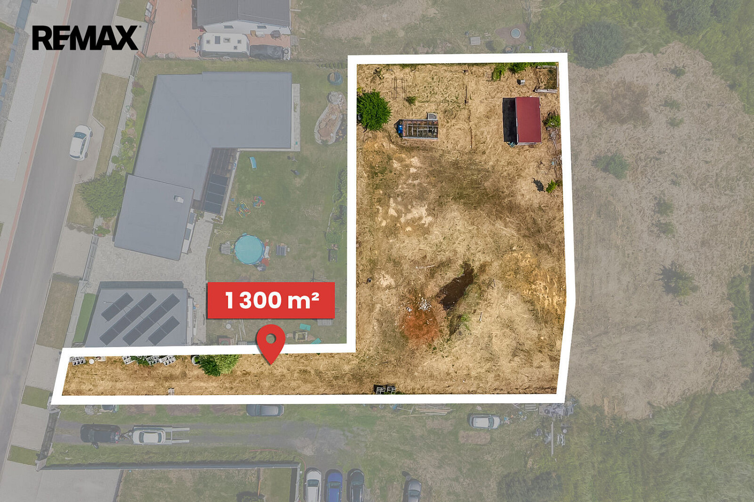 Prodej stavebního pozemku 1 300 m² – fotografie 4