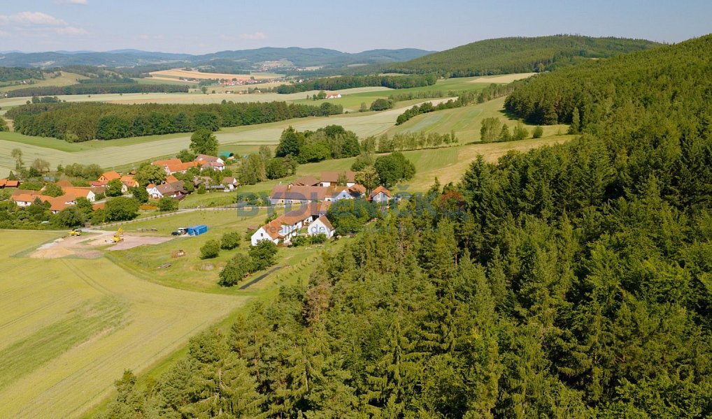 Prodej chaty/chalupy 1 123 m² s pozemkem 2 018 m², Křemže – náhled fotky 2