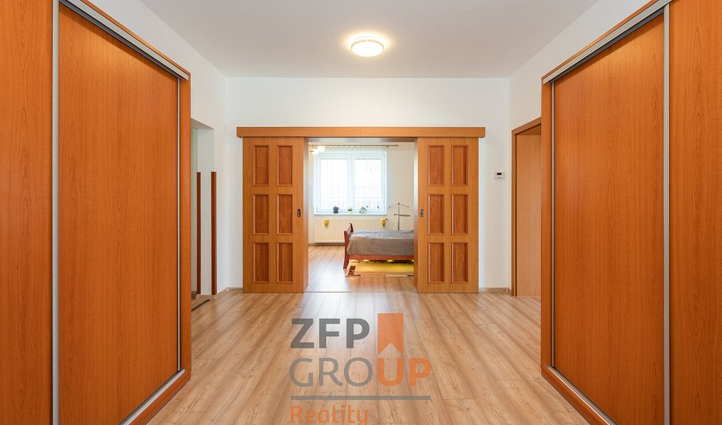 Prodej domu 450 m² s pozemkem 4 129 m², Rozstání – náhled fotky 17
