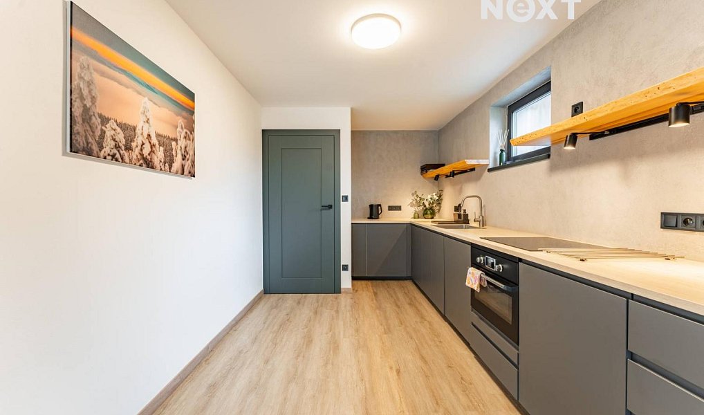 Prodej komerčního objektu (jiného typu) 83 m², Staré Město – náhled fotky 10