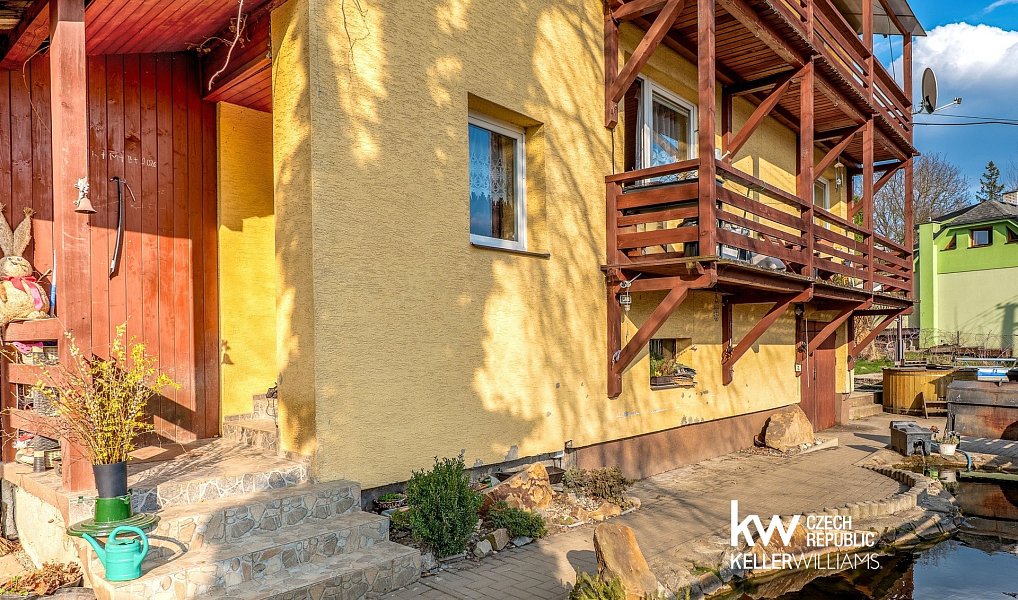 Prodej domu 251 m² s pozemkem 1 028 m², Zašová – náhled fotky 38