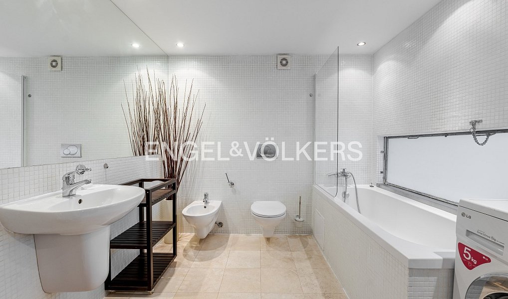 Pronájem bytu 1+kk 44 m², Praha – náhled fotky 5