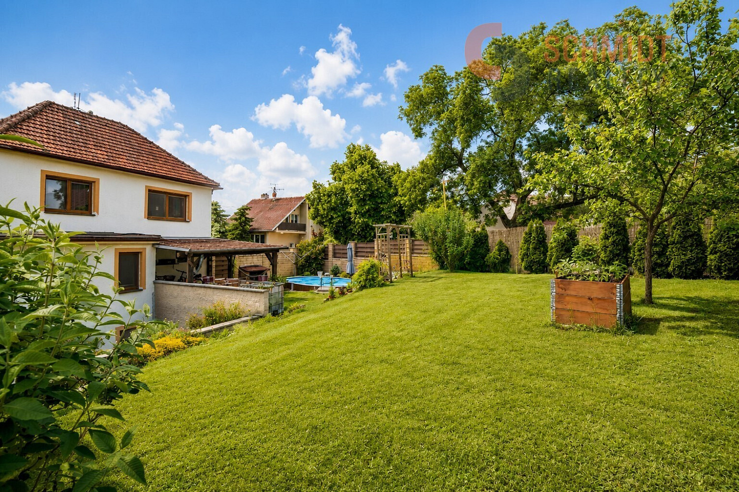Prodej ubytovacího objektu 323 m² – fotografie 2