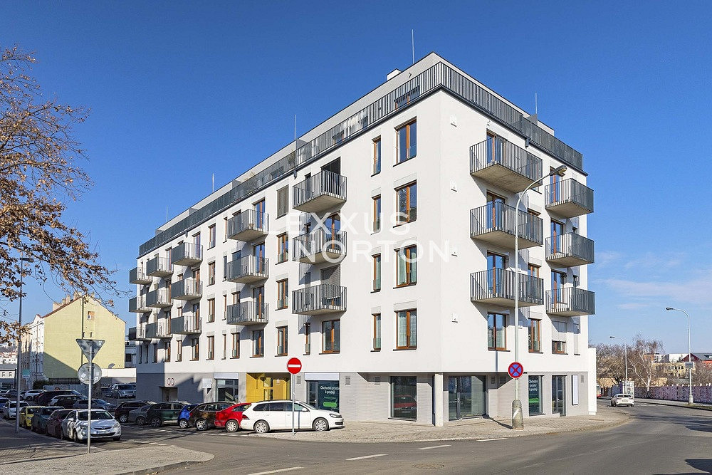 Prodej obchodních prostor 68 m²