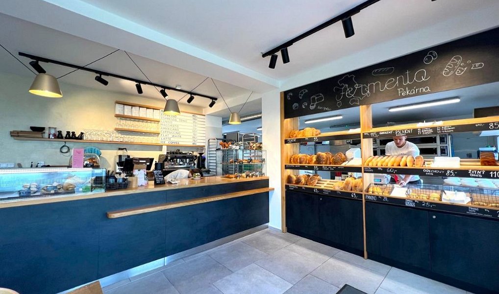 Pronájem bytu 1+kk 18 m², Hostivice – náhled fotky 16