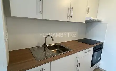 Pronájem bytu 2+kk 43 m²