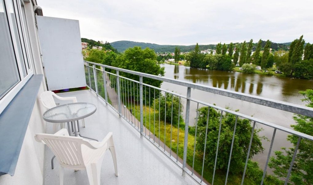 Pronájem bytu 1+kk 40 m², Beroun – náhled fotky 2