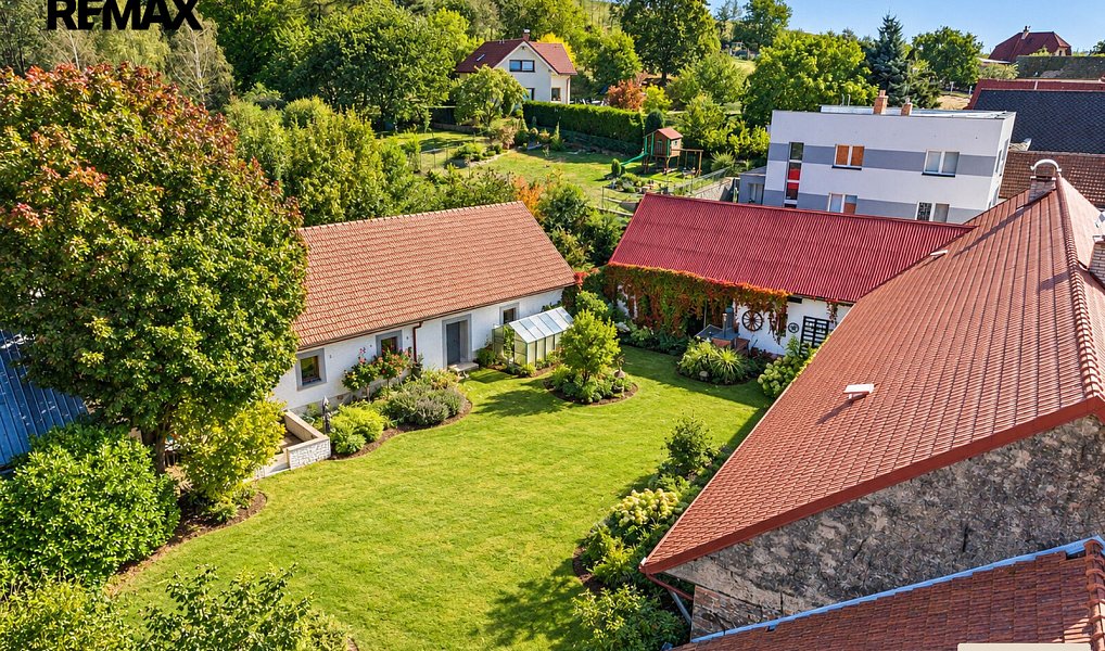 Prodej chaty/chalupy 330 m² s pozemkem 1 643 m², Sklené nad Oslavou – náhled fotky 9