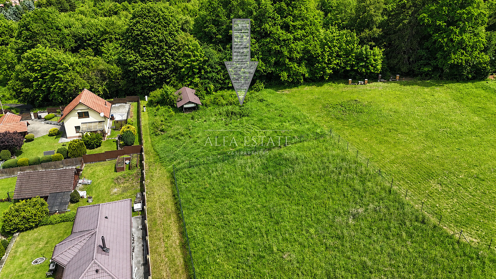 Prodej stavebního pozemku 931 m² - Widok 2