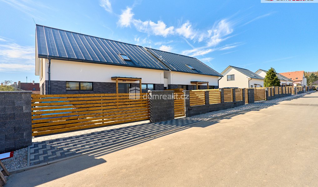 Prodej domu 160 m² s pozemkem 470 m², Ruda – náhled fotky 2