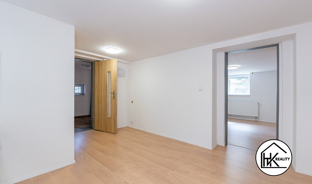Prodej domu 180 m² s pozemkem 481 m², Krupka – náhled fotky 48