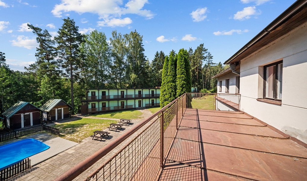 Prodej ubytovacího objektu 1 644 m², Krásná Hora – náhled fotky 30