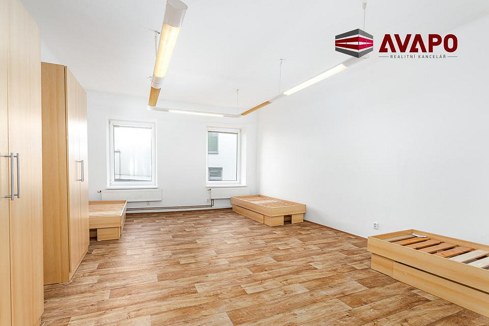 Pronájem bytu 3+1 90 m² – fotografie 3