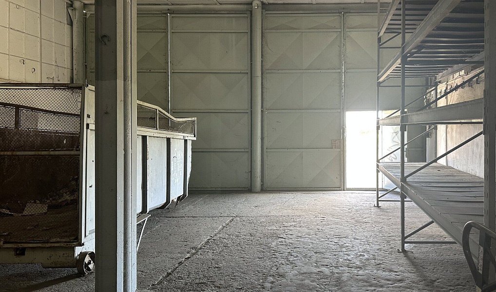 Pronájem skladovacích prostor 1 700 m², Postoloprty – náhled fotky 12