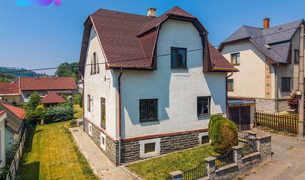 Prodej domu 197 m² s pozemkem 880 m², Budišov nad Budišovkou – náhled fotky 2