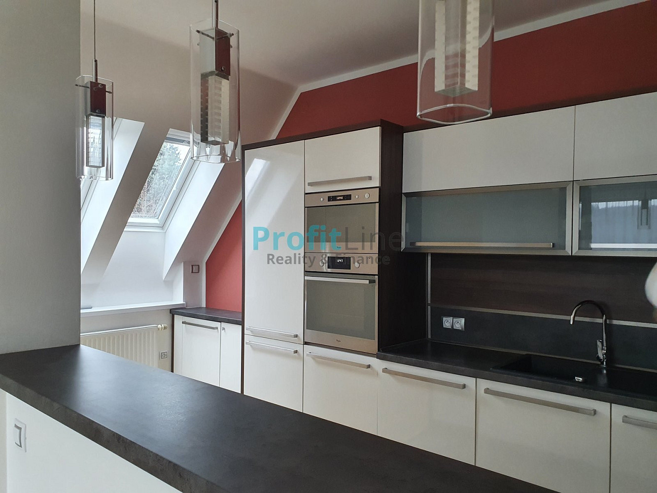 Pronájem bytu 3+kk 98 m² – fotografie 3