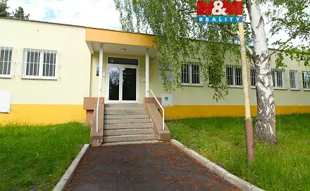 Pronájem kanceláře 215 m², Bendlova, Česká Lípa