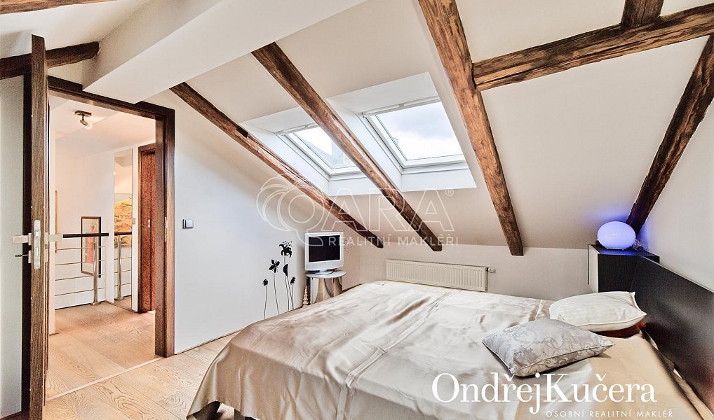 Prodej bytu 3+kk 122 m², Praha – náhled fotky 27