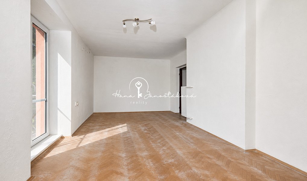 Prodej bytu 2+1 72 m², Trhové Sviny – náhled fotky 13