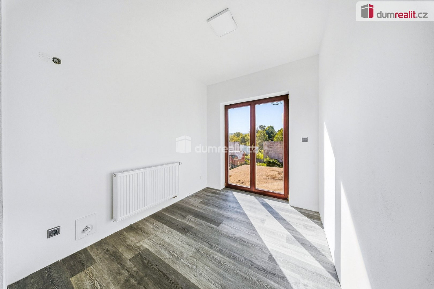 Prodej domu 220 m² s pozemkem 679 m² – fotografie 4