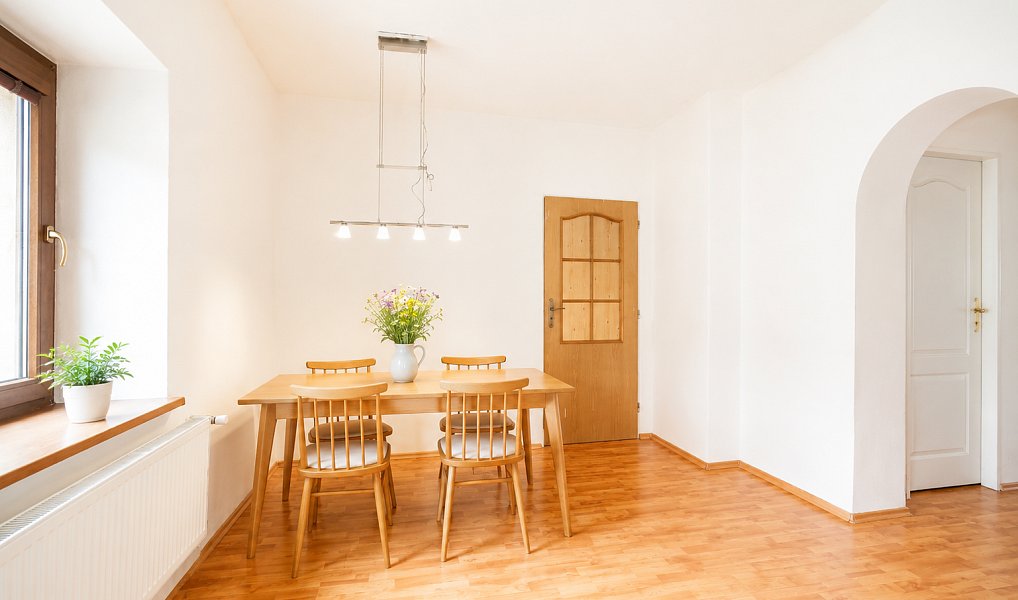 Prodej nájemního domu, činžáku 500 m², Únětice – náhled fotky 34