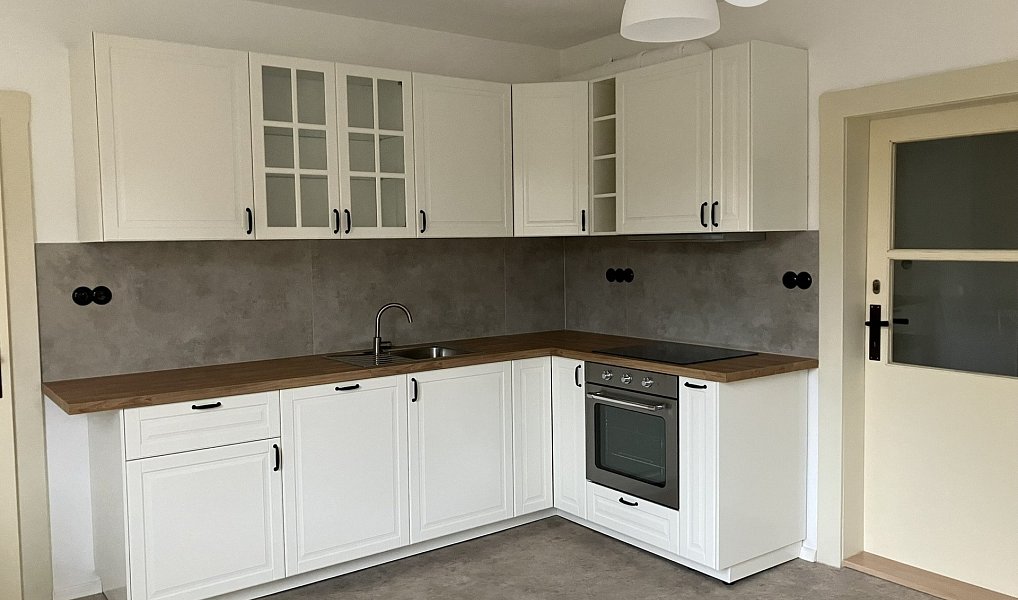 Pronájem bytu 3+1 100 m², Chlumec nad Cidlinou – náhled fotky 2