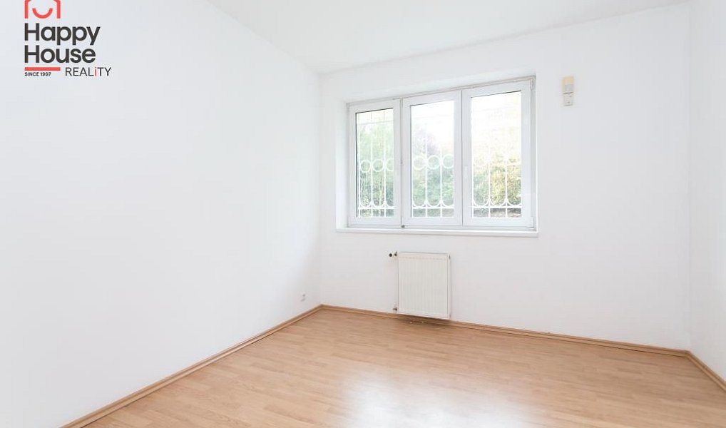 Pronájem domu 333 m² s pozemkem 1 137 m², Praha – náhled fotky 10