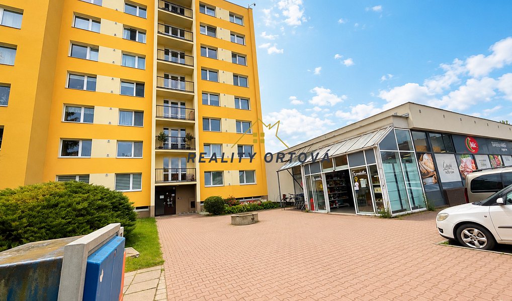 Prodej bytu 2+1 69 m², Jičín – fotka 1 z 18