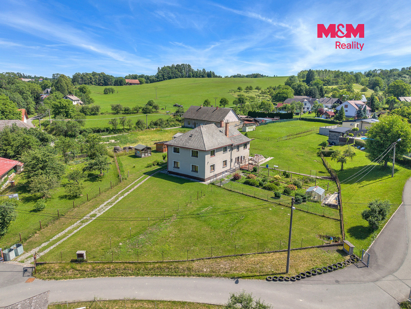 Prodej domu 191 m² s pozemkem 3 126 m² — photo 2