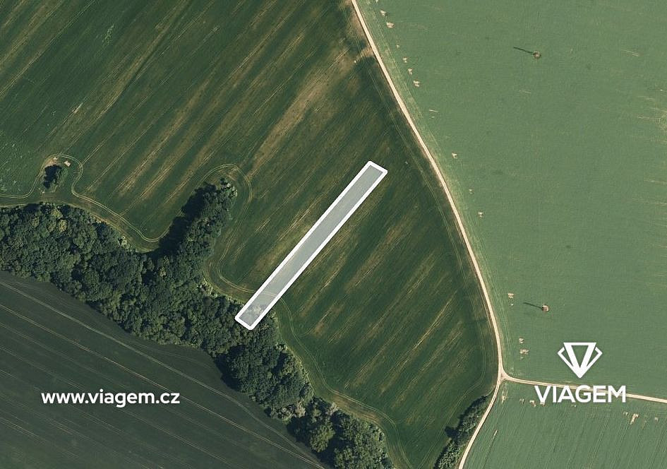Prodej pole 1 022 m²