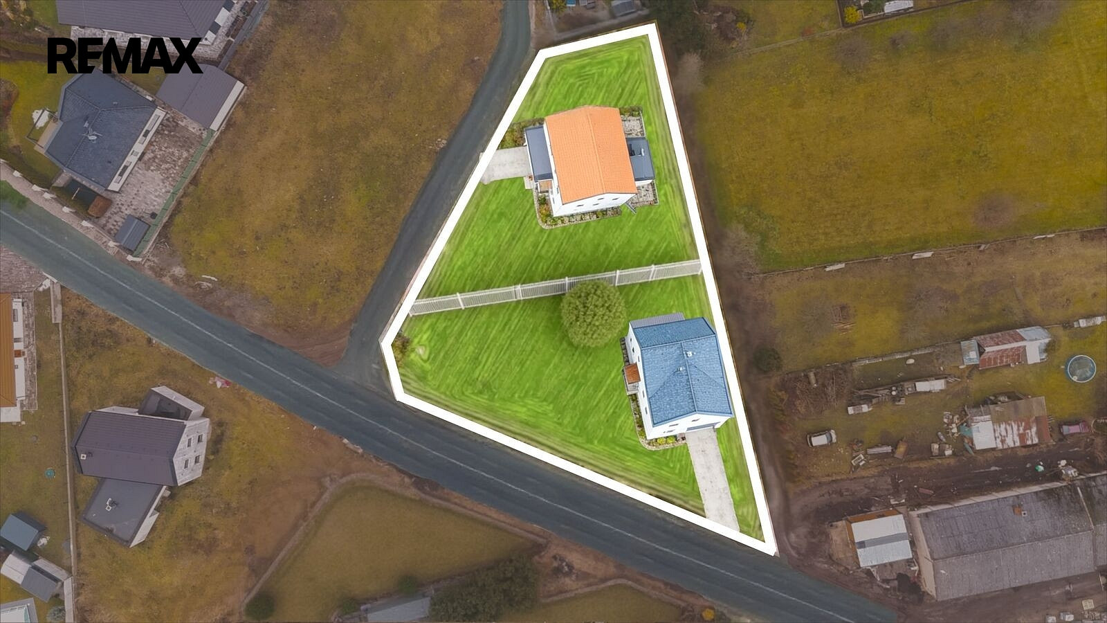 Prodej komerčního pozemku 1 063 m² – fotografie 4