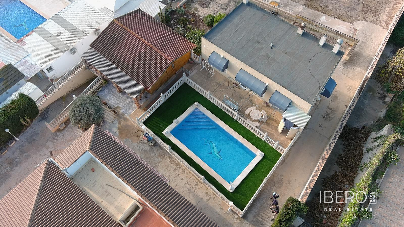 Prodej domu 300 m² s pozemkem 2 000 m²