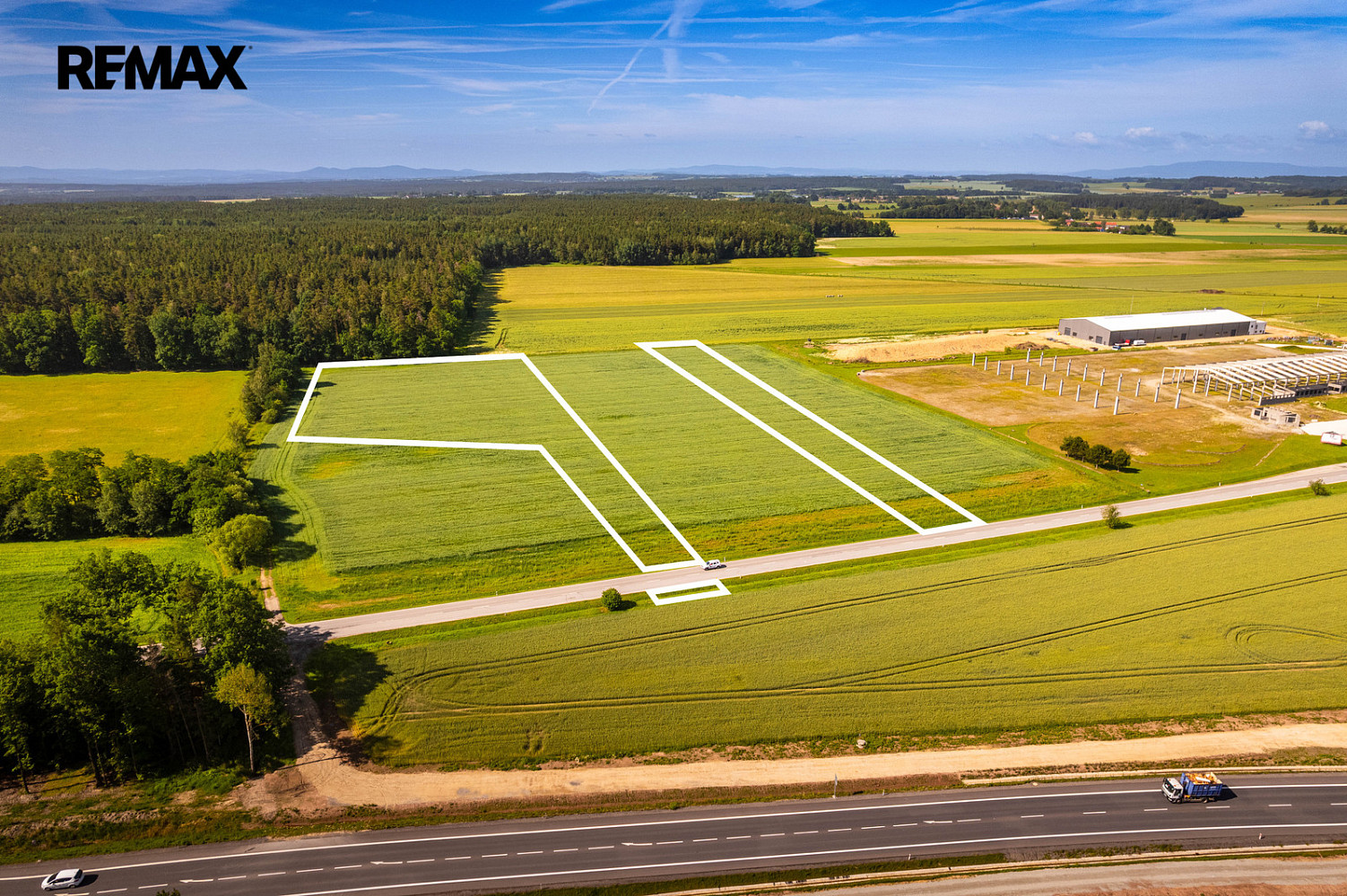 Prodej komerčního pozemku 14 922 m²