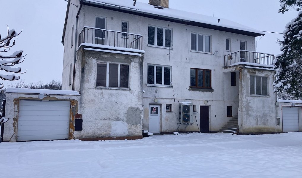 Pronájem pokoje 12 m², Bor – náhled fotky 11