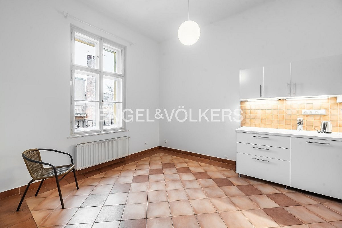 Pronájem bytu 2+1 87 m² – fotografie 3