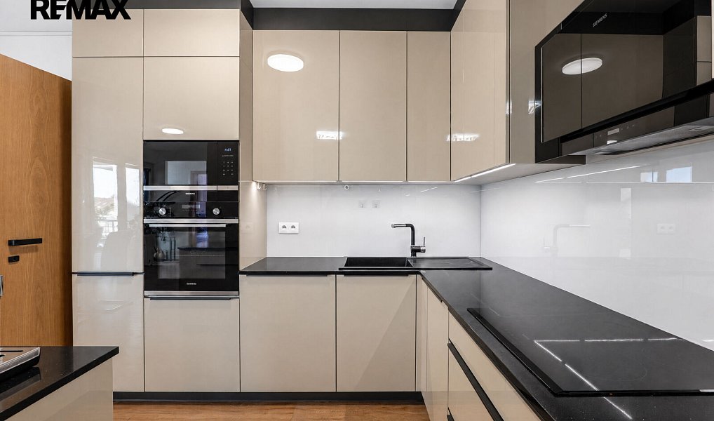 Prodej bytu 3+kk 90 m², Praha – náhled fotky 9