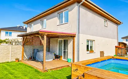 Prodej bytu 3+kk 365 m², Polerady, okres Praha-východ