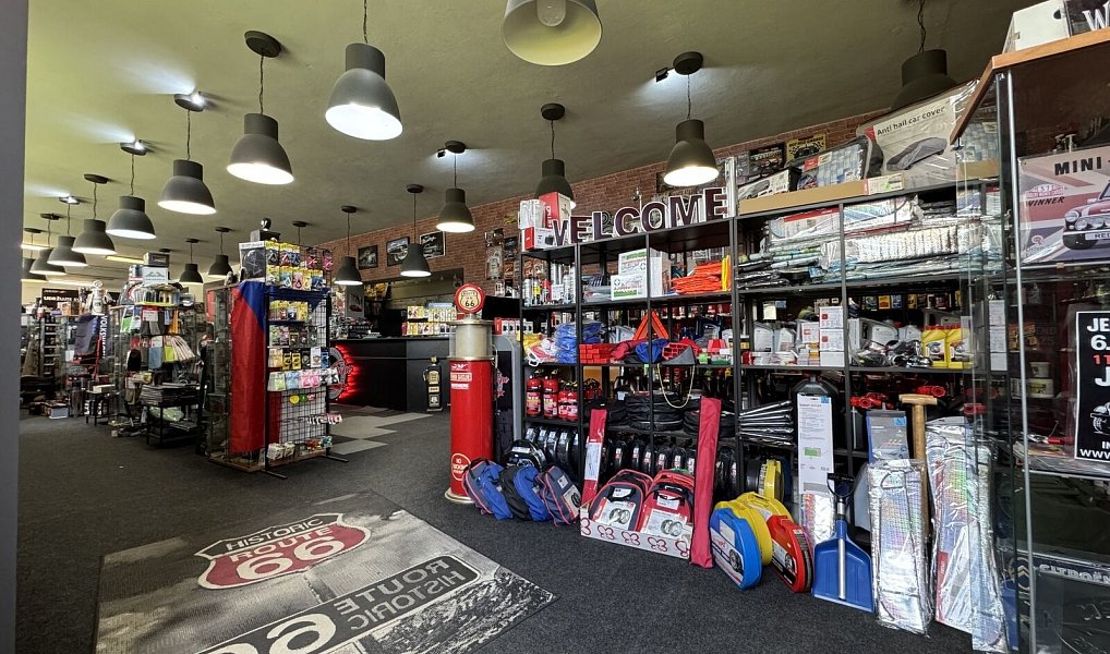 Prodej obchodních prostor 515 m², Olomouc – náhled fotky 7